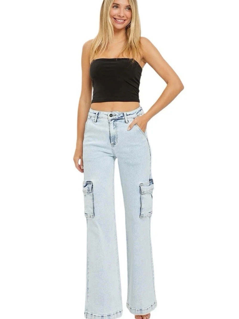 Risen NWT Wide Leg Cargo Jeans Light Wash Flare Size 7/28